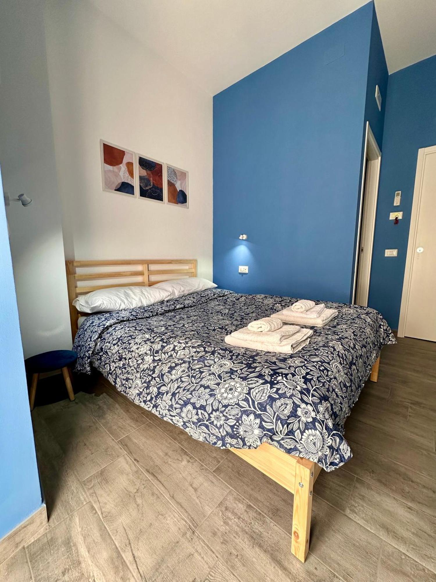 نابولي B&B I Tre Santi المظهر الخارجي الصورة